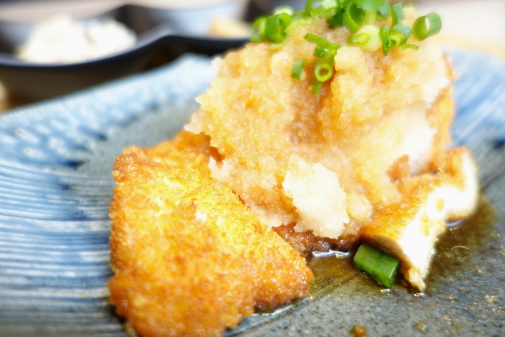 三宮サンパルの北側にある磊(らい)でランチミーティング