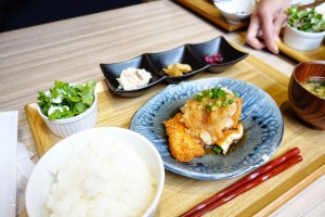 三宮サンパルの北側にある磊（らい）でランチミーティング
