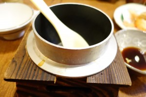 とりどーるの釜飯は必ず注文