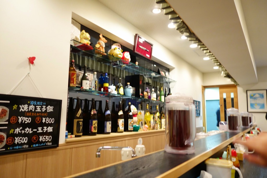 たま〜に食べたくなる三宮ランチ 焼豚玉子飯という新ジャンルで頑張ってる美味(みみ)が意外と頑張ってた件