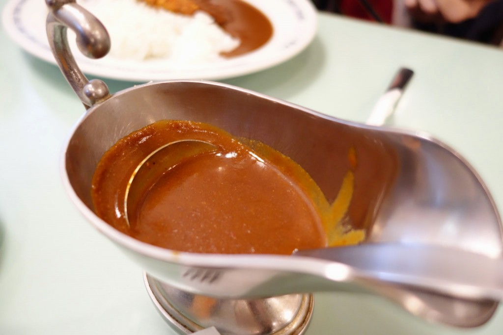 三宮駅前でサヴォイの気分じゃない時に行くカレー屋ガンジ