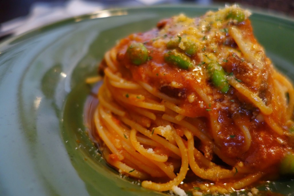 イタリアンなら神戸の六甲道駅降りてすぐのパスタバへ!フレーバーバターがたまりません