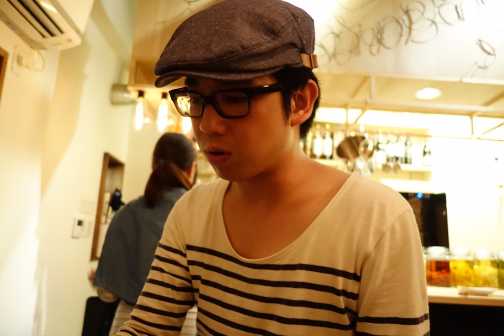 神戸三宮でフラッと軽くワイン飲みたい時にはBinoBino(ビノビノ)がおすすめ